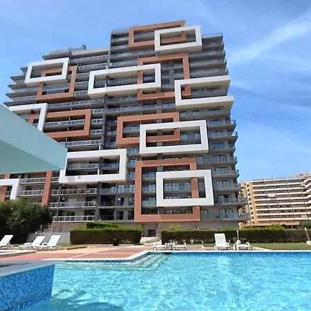 Turisticos Rocha Tower 8 * Portimão